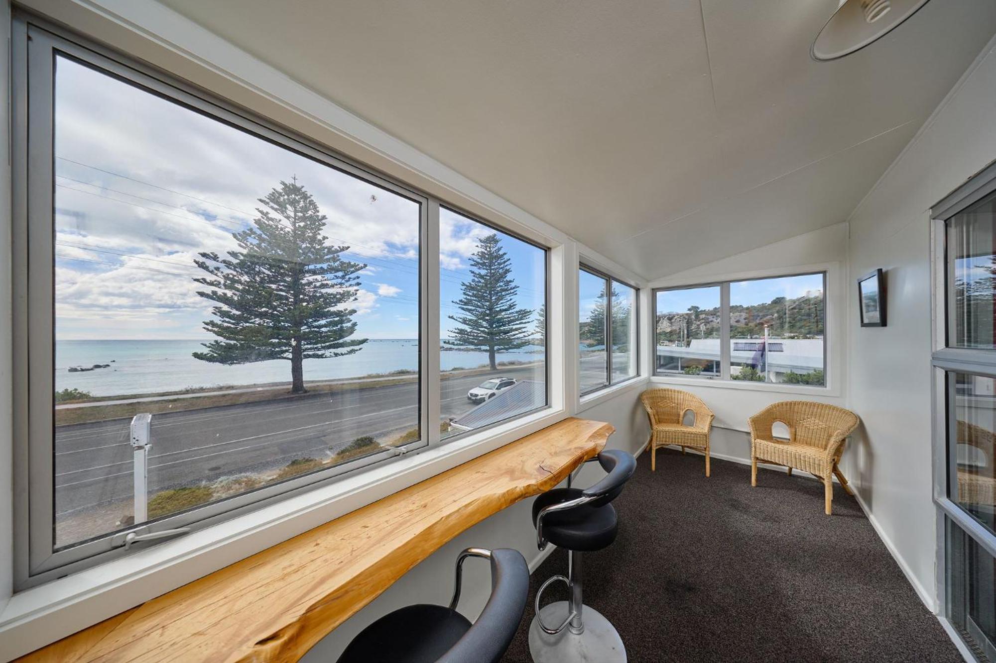 Sea View Motel - Unit 1 Kaikoura Exteriör bild