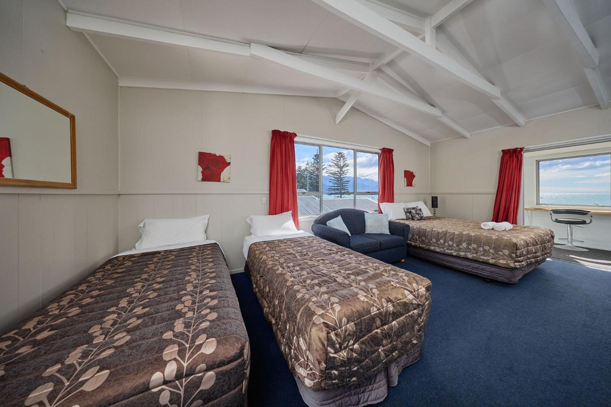 Sea View Motel - Unit 1 Kaikoura Exteriör bild
